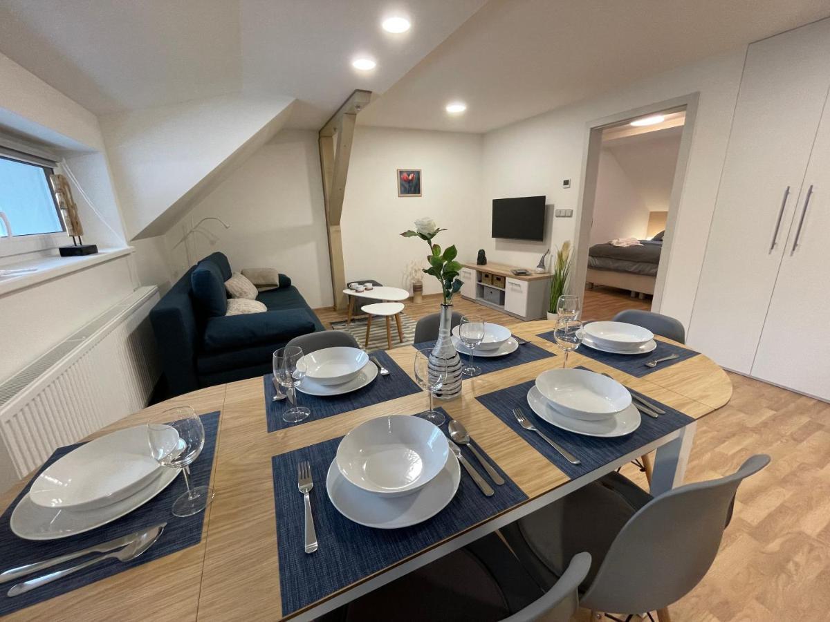 Apartmany Herc 야히모프 외부 사진