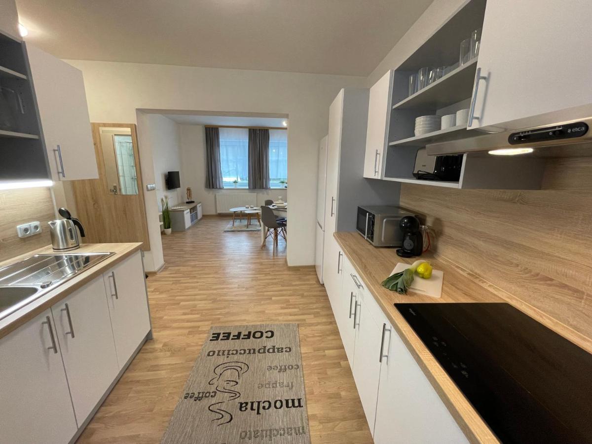 Apartmany Herc 야히모프 외부 사진